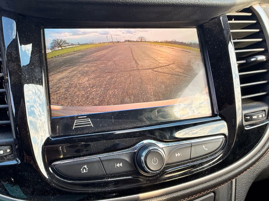 Used 2018 Chevrolet Trax LT image 22