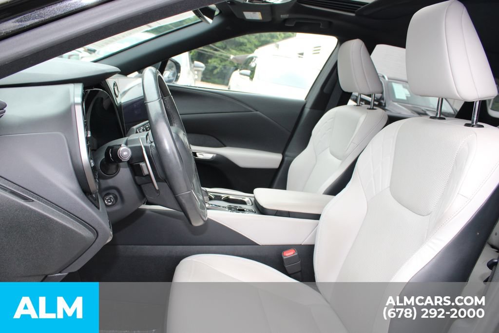 Used 2023 Lexus RX 350 Premium w/ Accessory Package AWD/4WD image 10