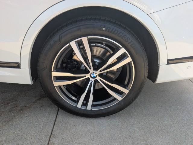 Used 2026 BMW 540i xDrive AWD/4WD image 31