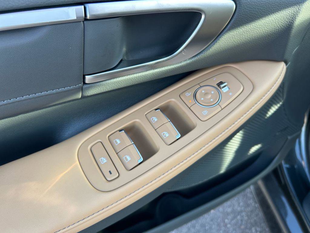 New 2026 Hyundai Sonata Limited image 13