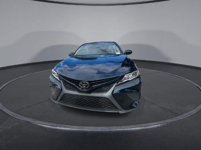 Used 2019 Toyota Camry SE FWD image 3