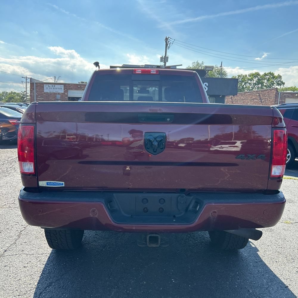 Used 2018 RAM 2500 Big Horn w/ Sport Appearance Group AWD/4WD image 7