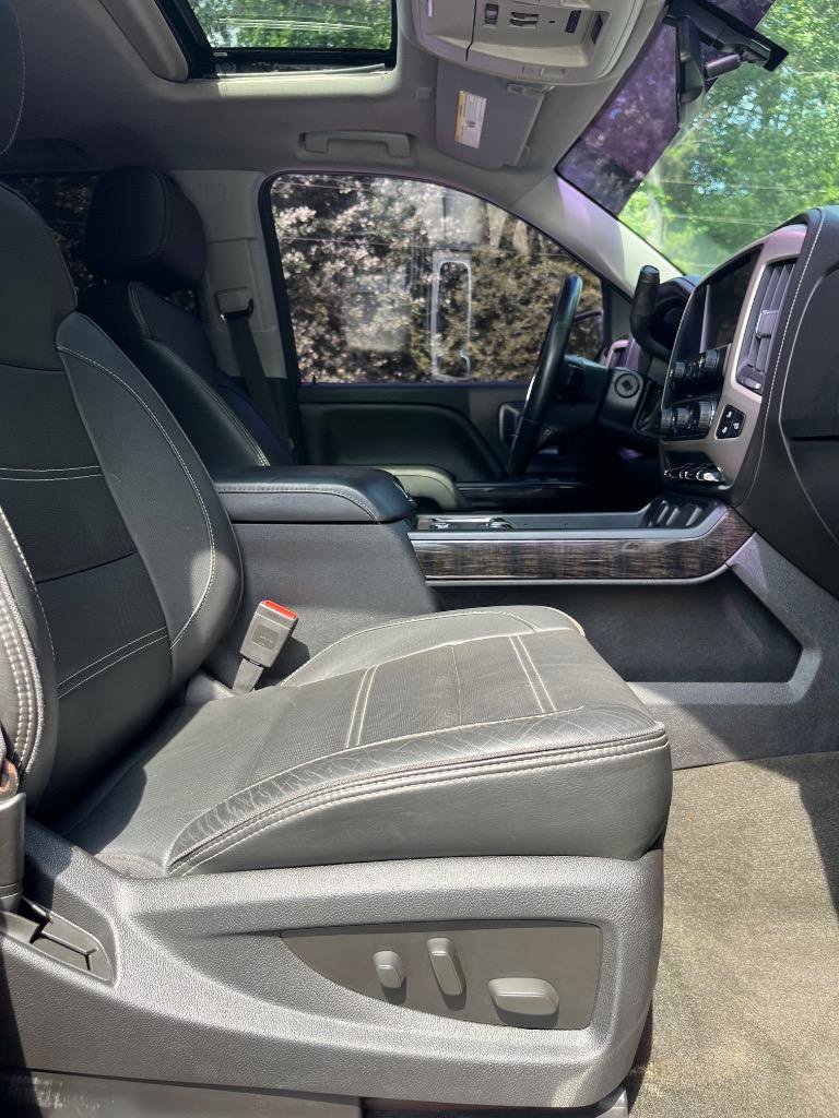 Used 2015 GMC Sierra 1500 Denali AWD/4WD image 30