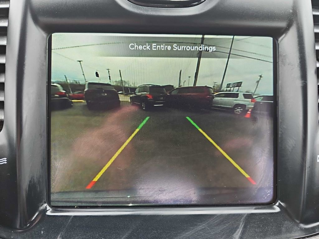 Used 2021 Chrysler 300 S image 30