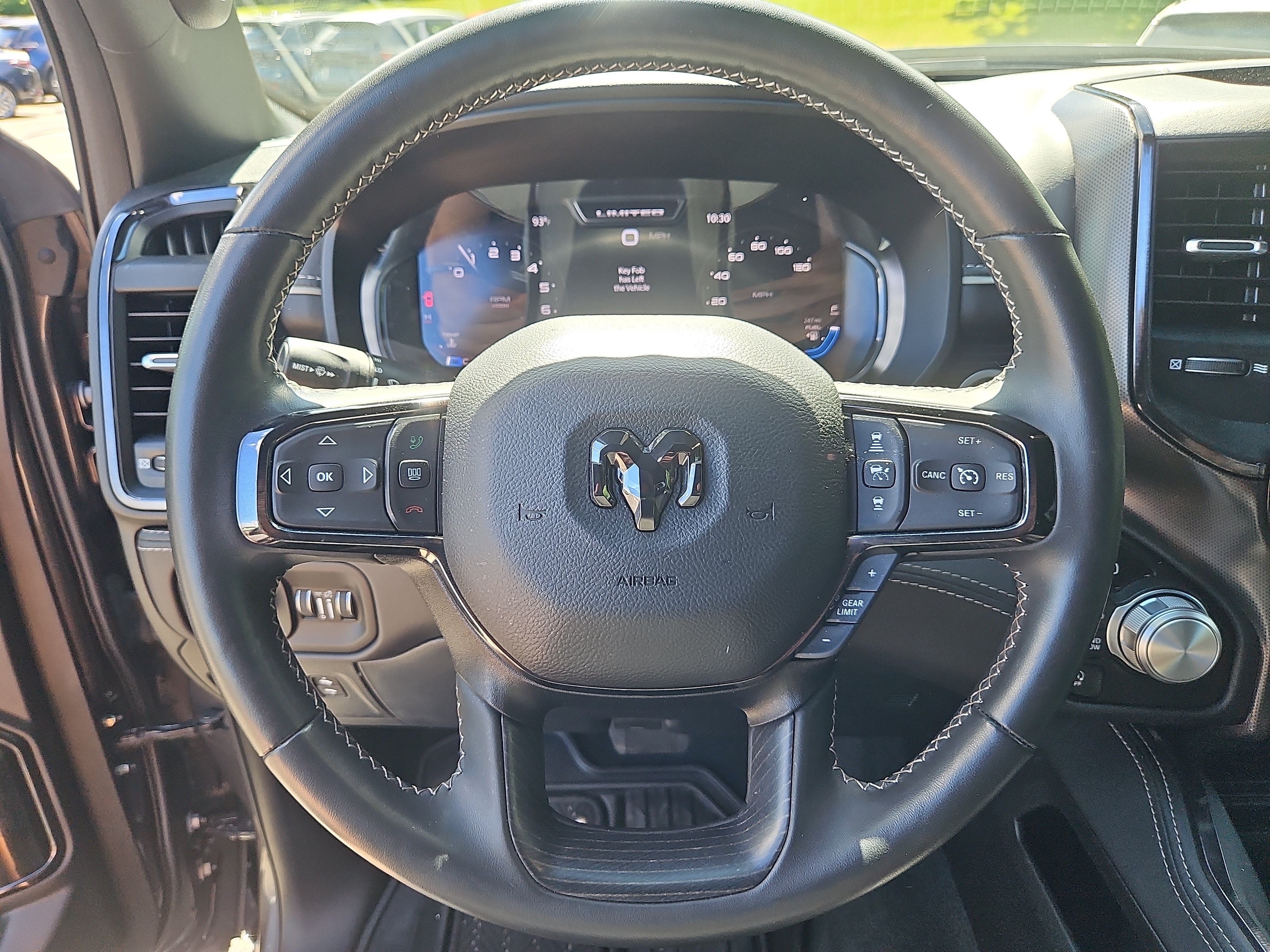 Used 2023 RAM 1500 Limited AWD/4WD image 21