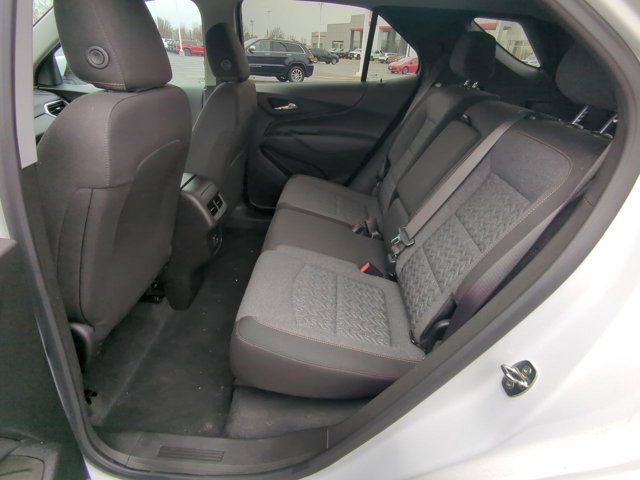 Used 2023 Chevrolet Equinox LT image 14