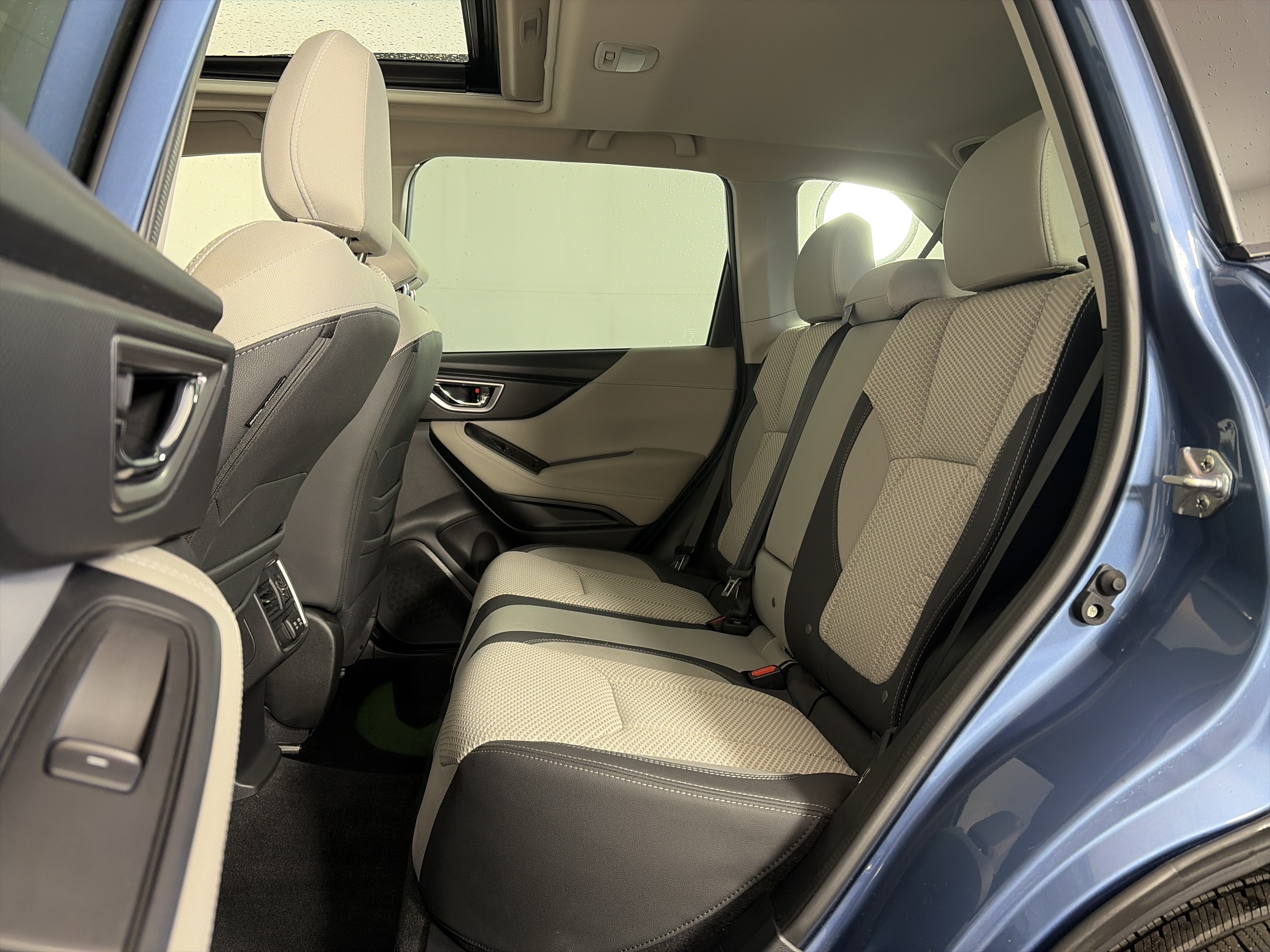 Used 2022 Subaru Forester Premium w/ Popular Package #1 AWD/4WD image 7