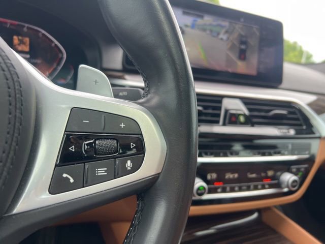 Used 2021 BMW 540i w/ M Sport Package RWD image 23