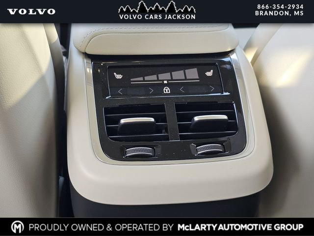 New 2026 Volvo XC60 B5 Ultra w/ Protection Package Premier image 15