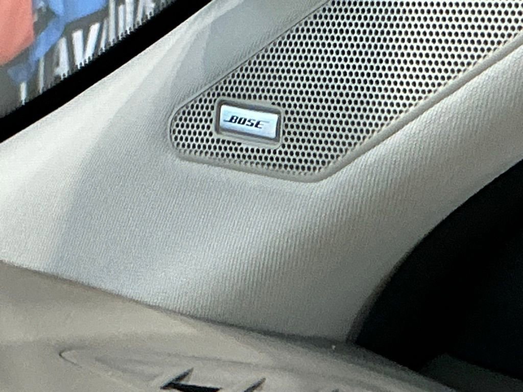 Used 2023 Nissan Rogue SL w/ SL Premium Package image 6