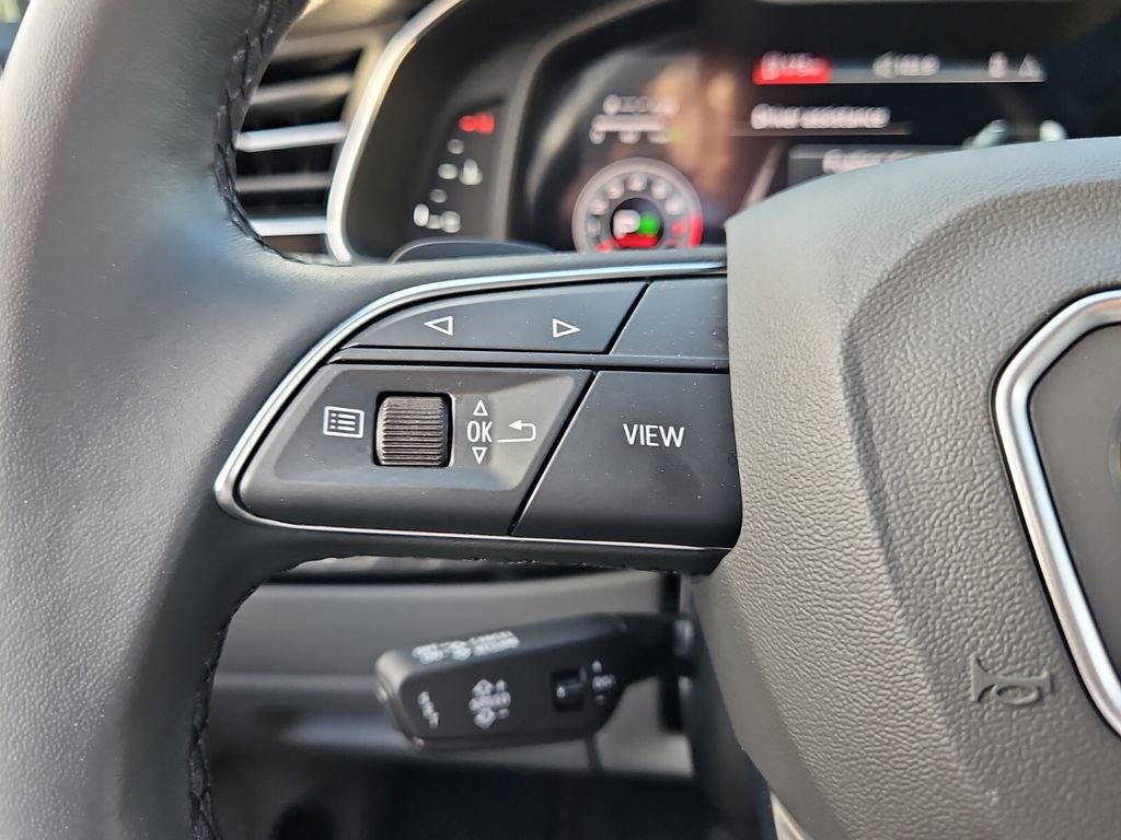 Used 2023 Audi Q7 3.0T Prestige w/ Prestige Package image 25