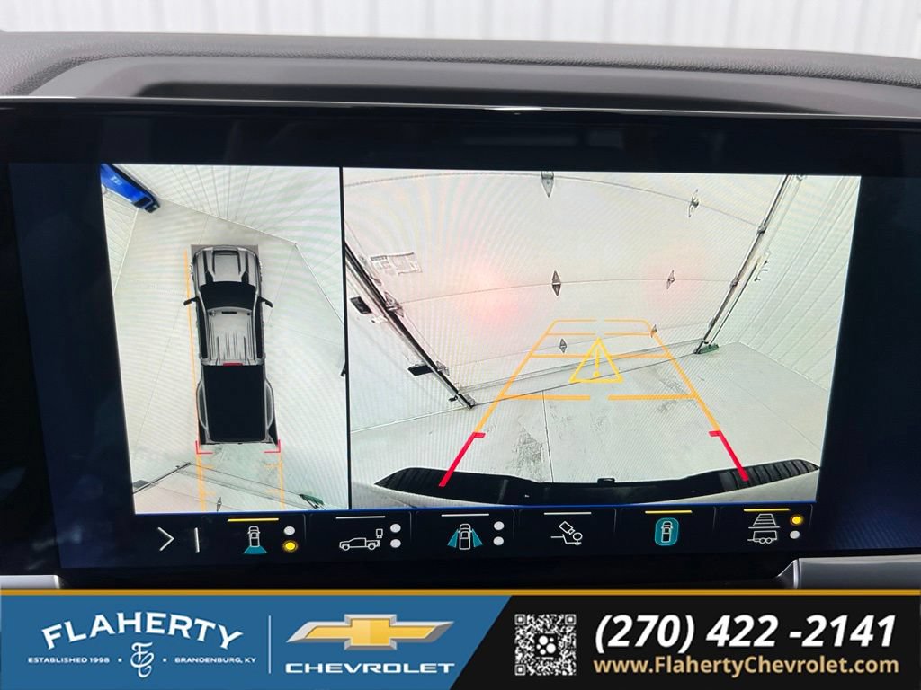 Used 2024 Chevrolet Silverado 3500 High Country AWD/4WD image 31