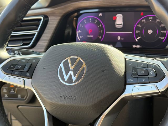 Used 2025 Volkswagen Atlas SEL Premium R-Line AWD/4WD image 30