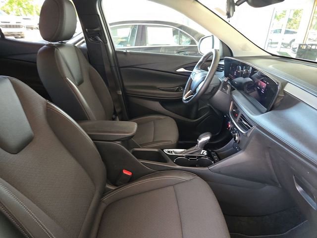 Certified 2024 Buick Encore GX Preferred w/ Comfort Package FWD image 28