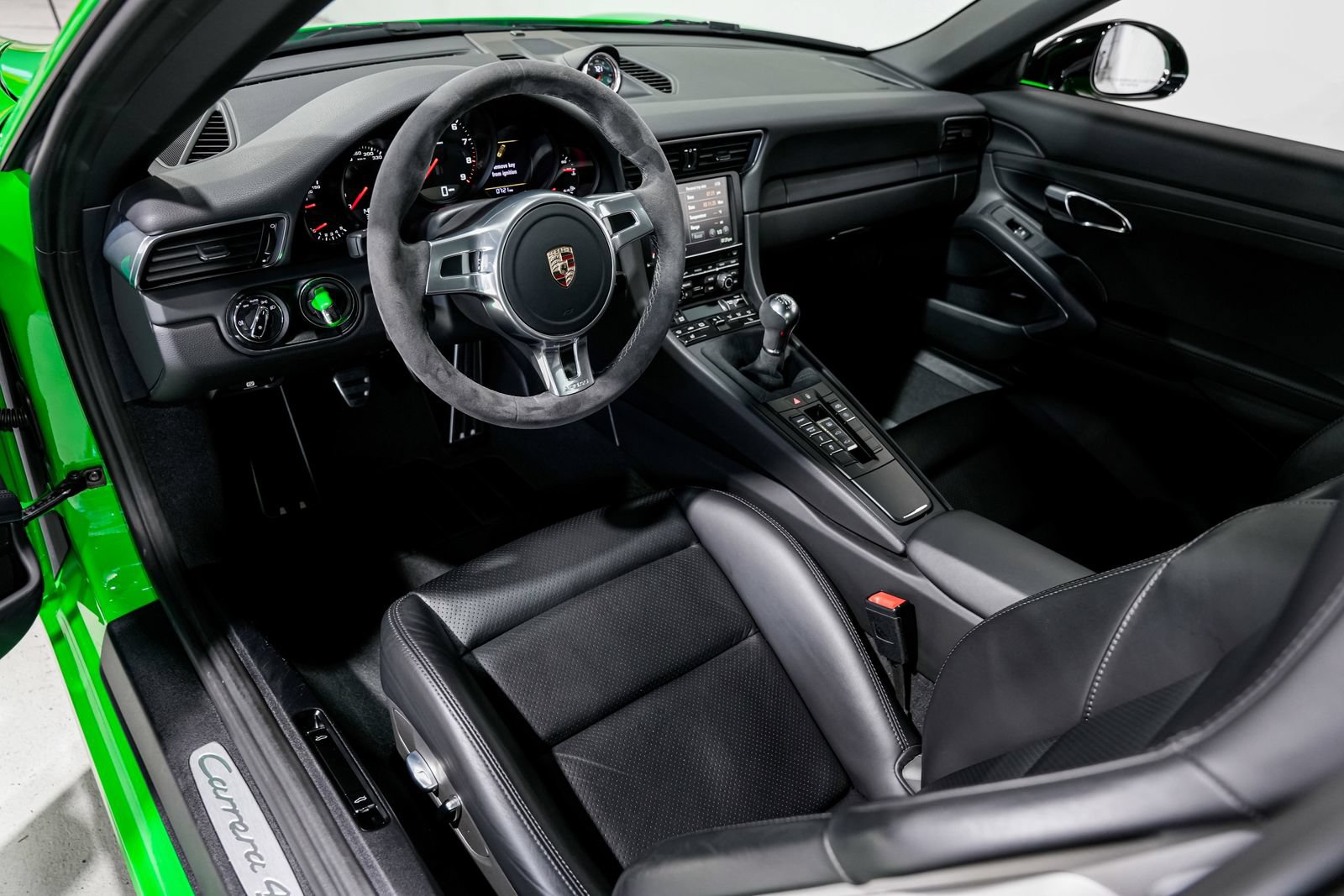 Used 2014 Porsche 911 Carrera 4S AWD/4WD image 9