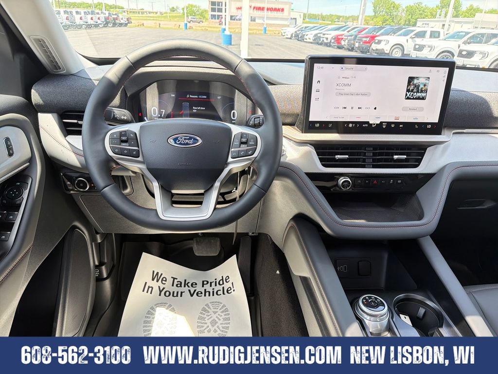New 2026 Ford Explorer Active w/ Active Comfort Package AWD/4WD image 16