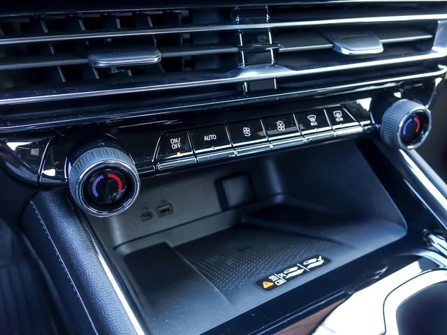 New 2026 Chevrolet Traverse LT w/ Midnight/Sport Edition image 29