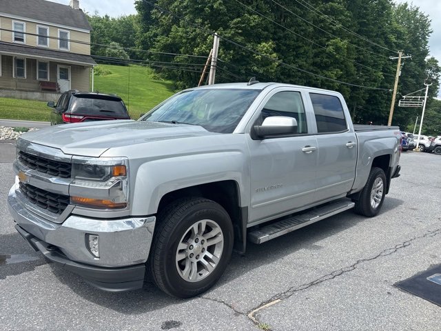 Used 2018 Chevrolet Silverado 1500 LT w/ All Star Edition image 3