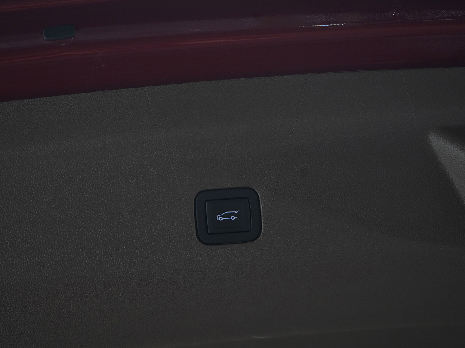 Used 2025 GMC Yukon Denali AWD/4WD image 19