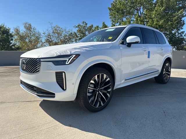 New 2026 Volvo XC90 B6 Plus w/ Protection Package Premier image 3