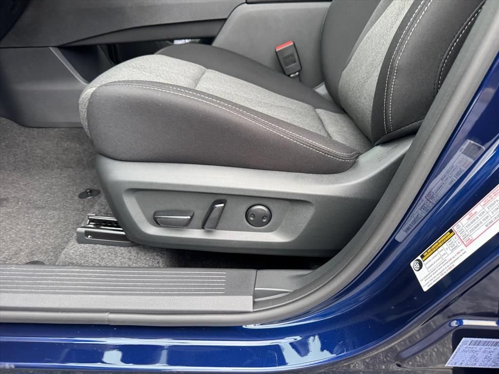 New 2026 Nissan Rogue SV FWD image 16