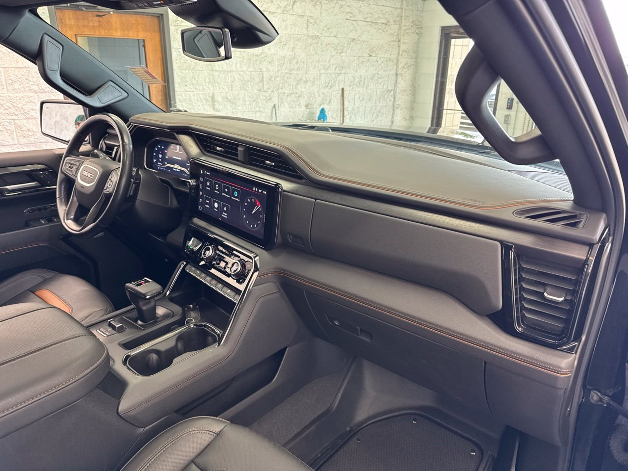 Used 2023 GMC Sierra 1500 AT4 w/ AT4 Preferred Package AWD/4WD image 55