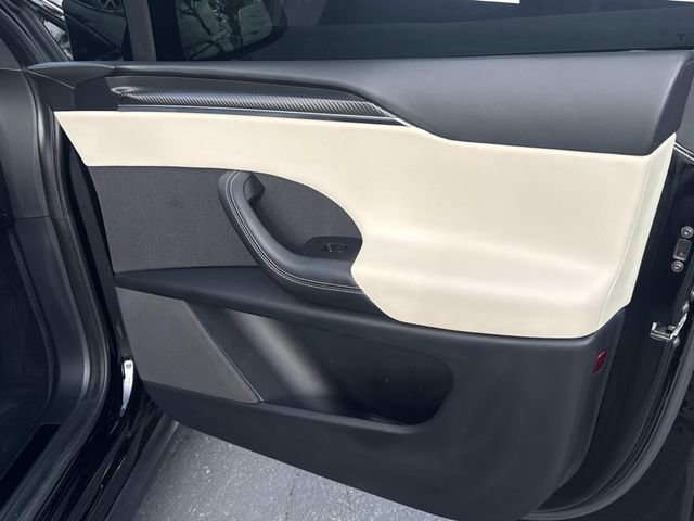 Used 2022 Tesla Model X Plaid image 22