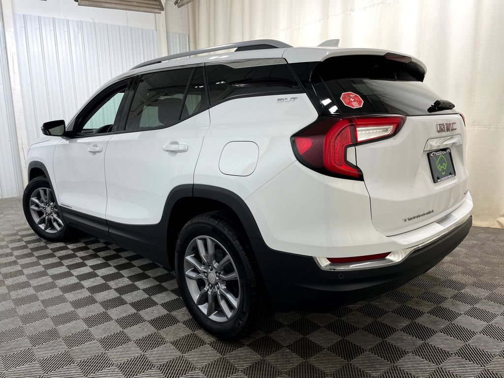 Certified 2024 GMC Terrain SLT AWD/4WD image 18
