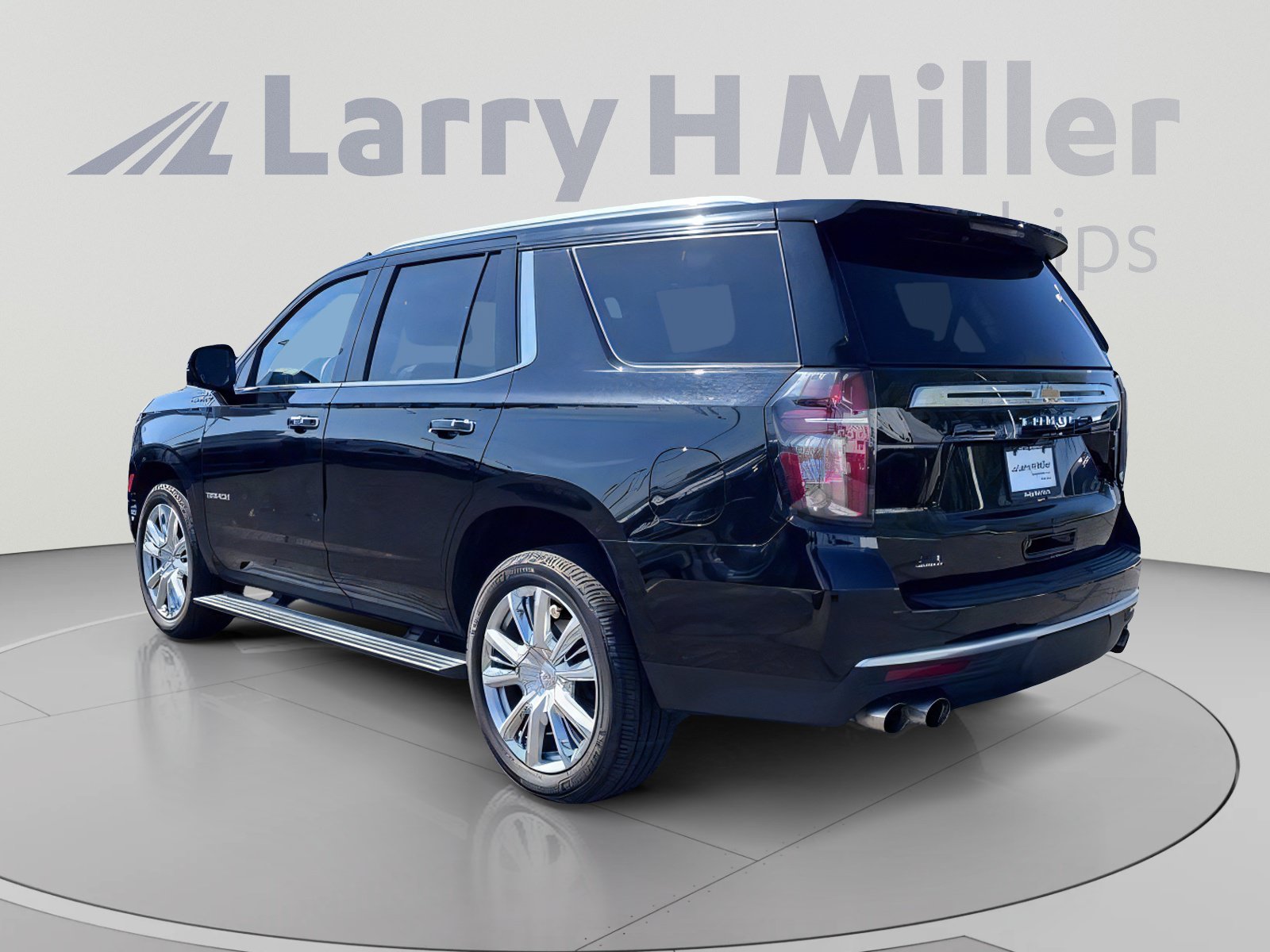 Used 2022 Chevrolet Tahoe High Country AWD/4WD image 4