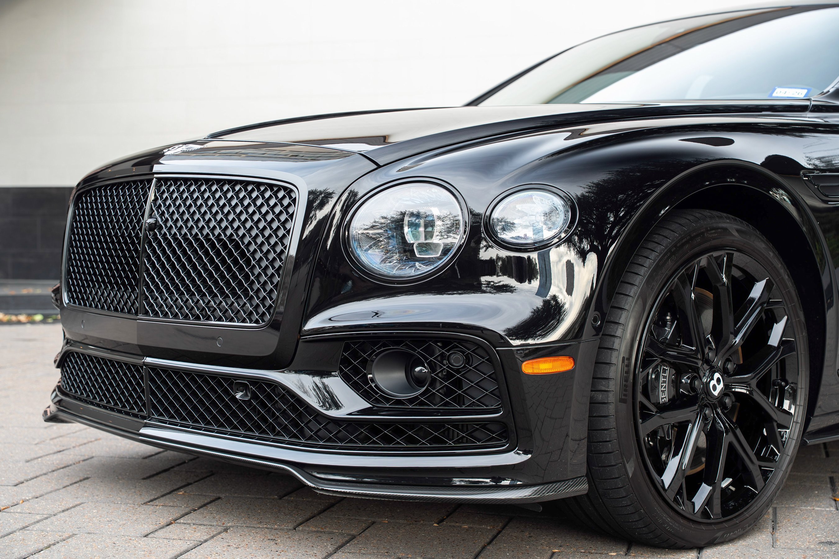 Certified 2024 Bentley Flying Spur W12 image 8