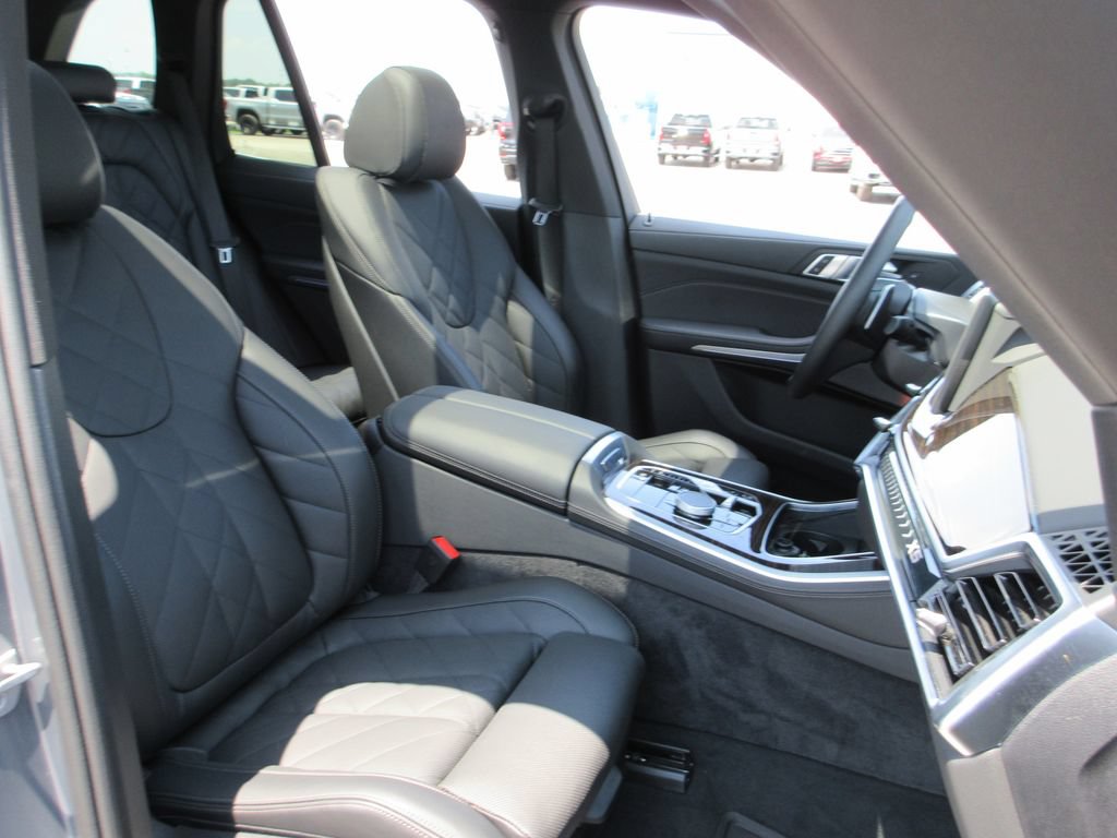 Used 2026 BMW X5 xDrive40i w/ Premium Package AWD/4WD image 23