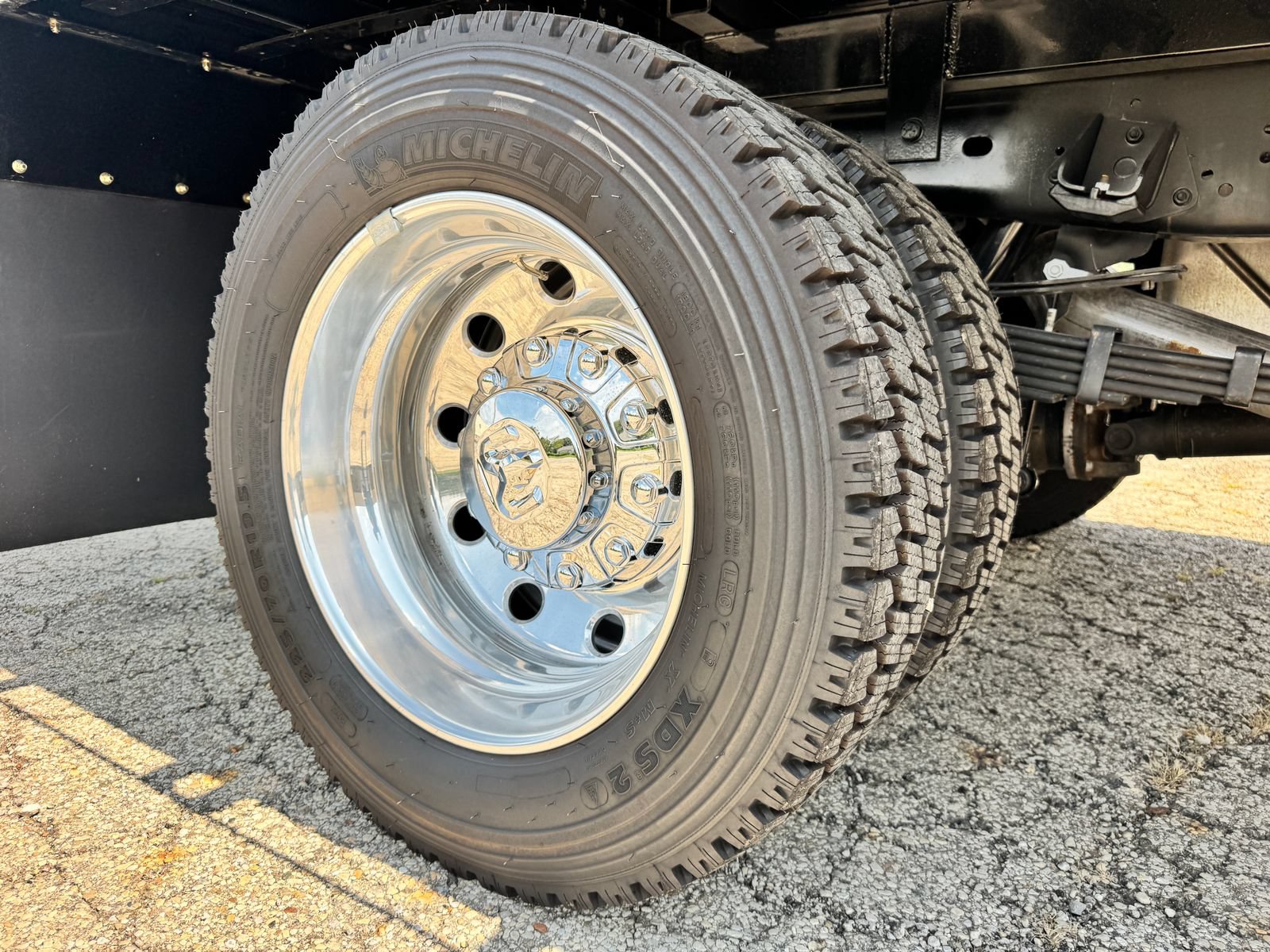 New 2026 RAM 5500 4x4 Regular Cab image 23