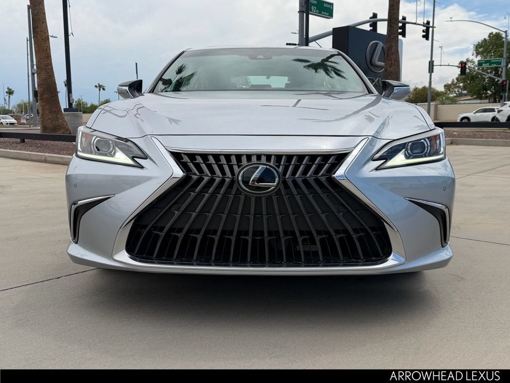 Used 2025 Lexus ES 300h w/ Premium Package FWD image 9
