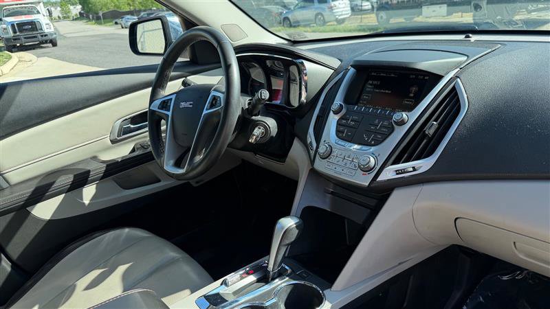 Used 2015 GMC Terrain SLT w/ Chrome Edition FWD image 23