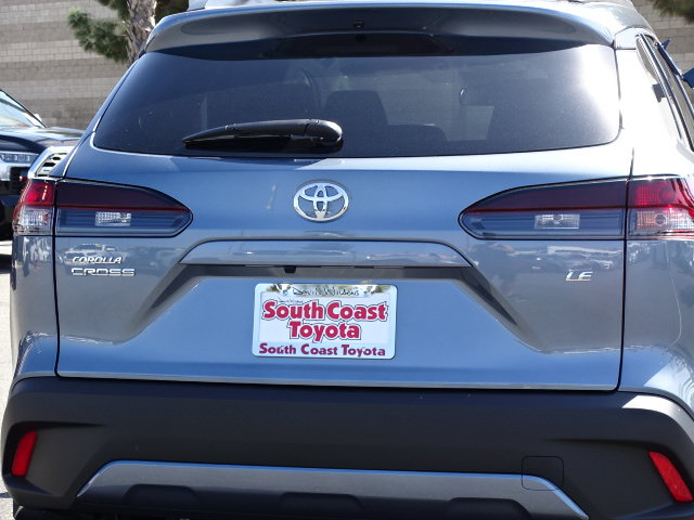 New 2026 Toyota Corolla Cross LE FWD image 7