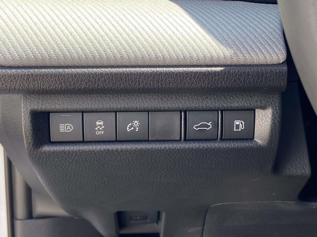Used 2025 Toyota Camry SE w/ Multimedia Upgrade Package FWD image 29