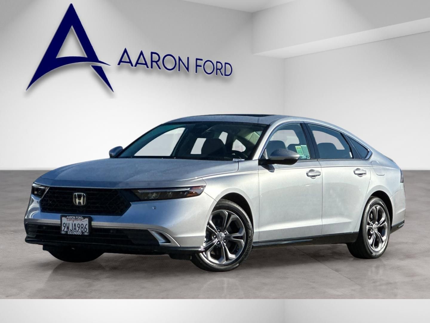 Used 2025 Honda Accord EX-L image 2