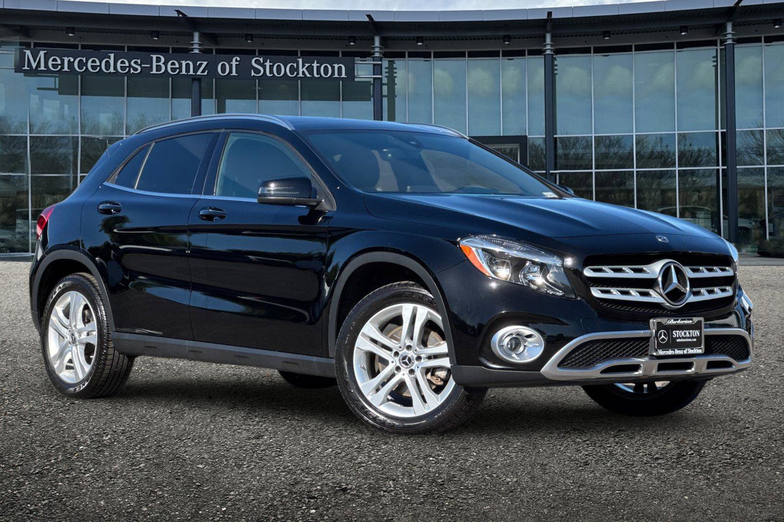 Certified 2020 Mercedes-Benz GLA 250 4MATIC w/ Premium Package image 2