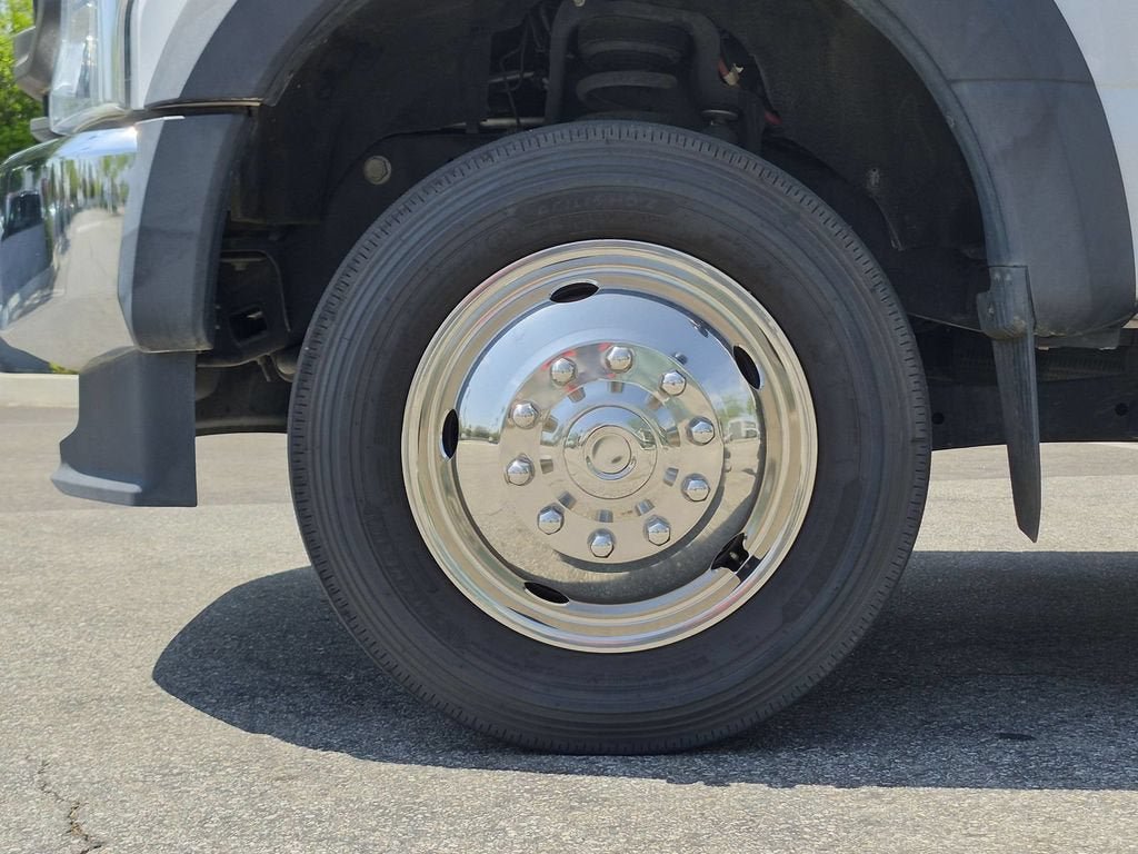 Used 2020 Ford F550 2WD Regular Cab Super Duty image 31