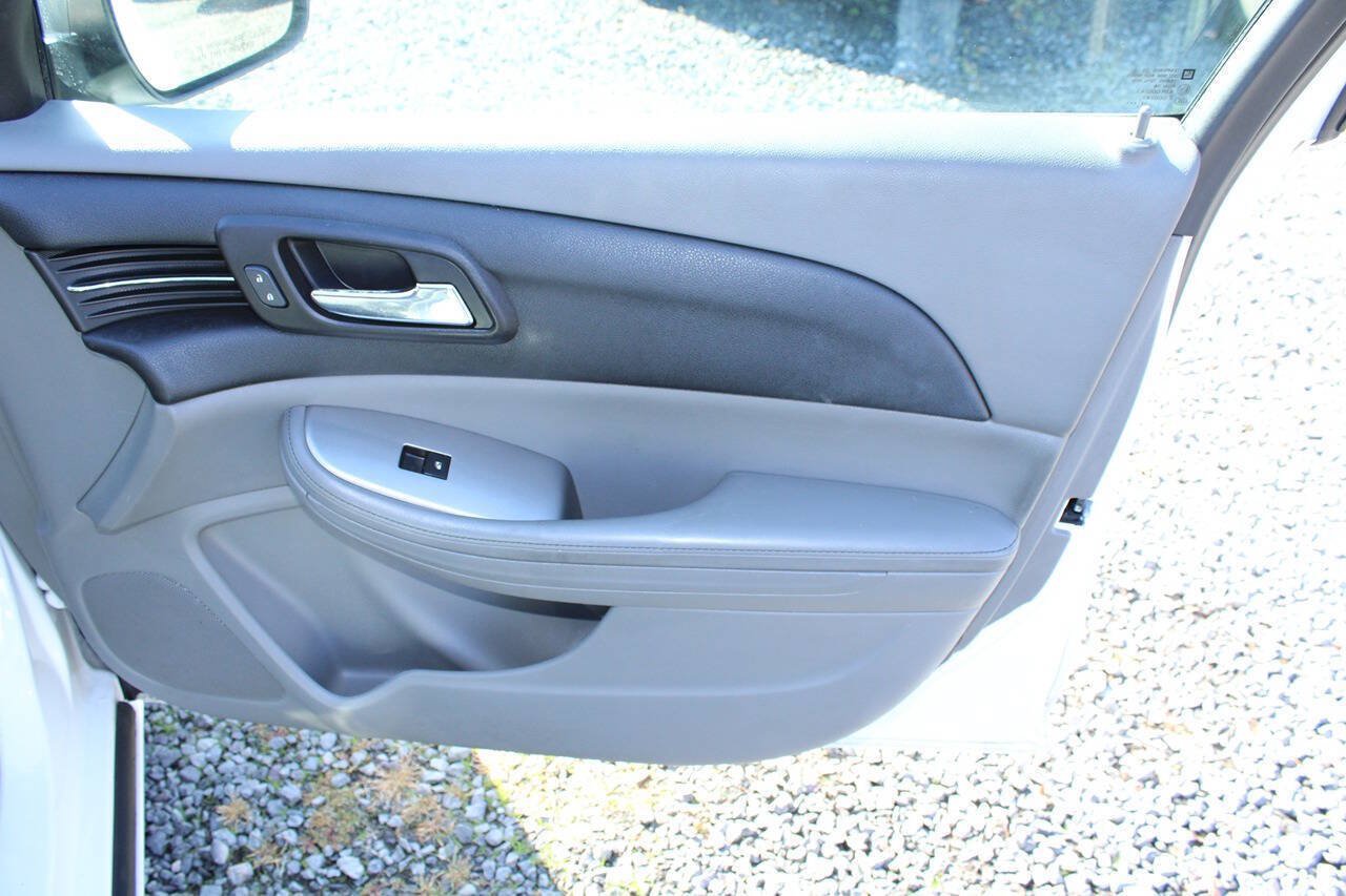 Used 2014 Chevrolet Malibu LS w/ Protection Package FWD image 20