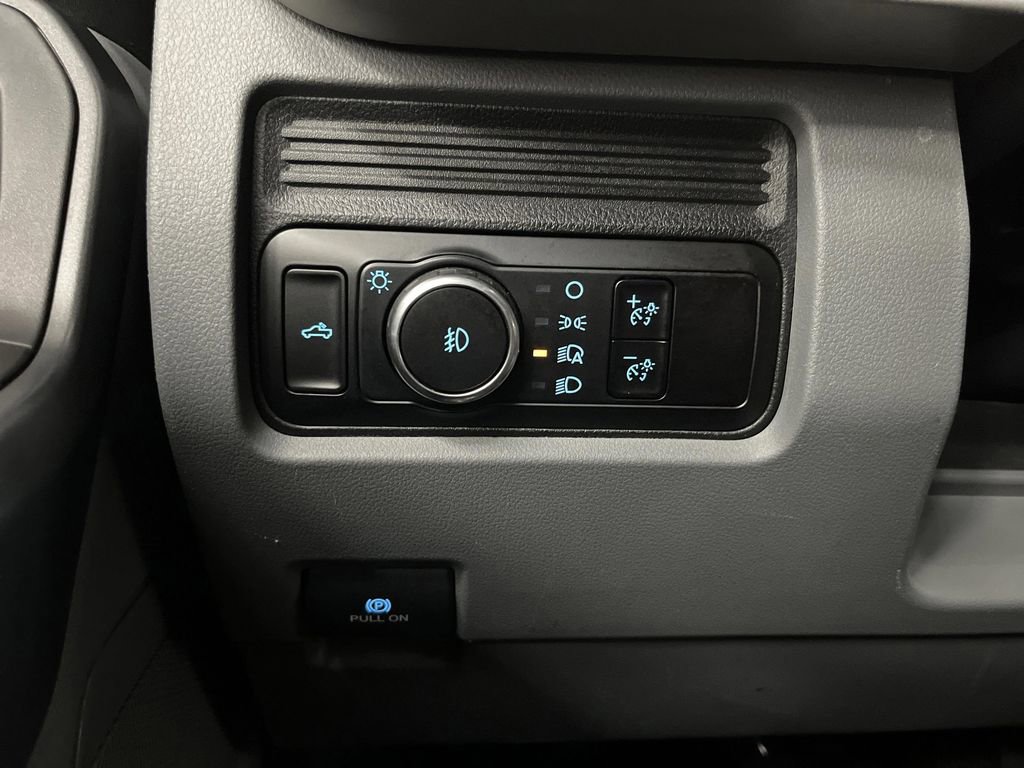 Used 2023 Ford F350 XLT image 23