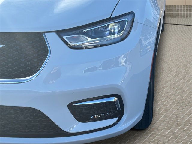 New 2026 Chrysler Pacifica Select image 10