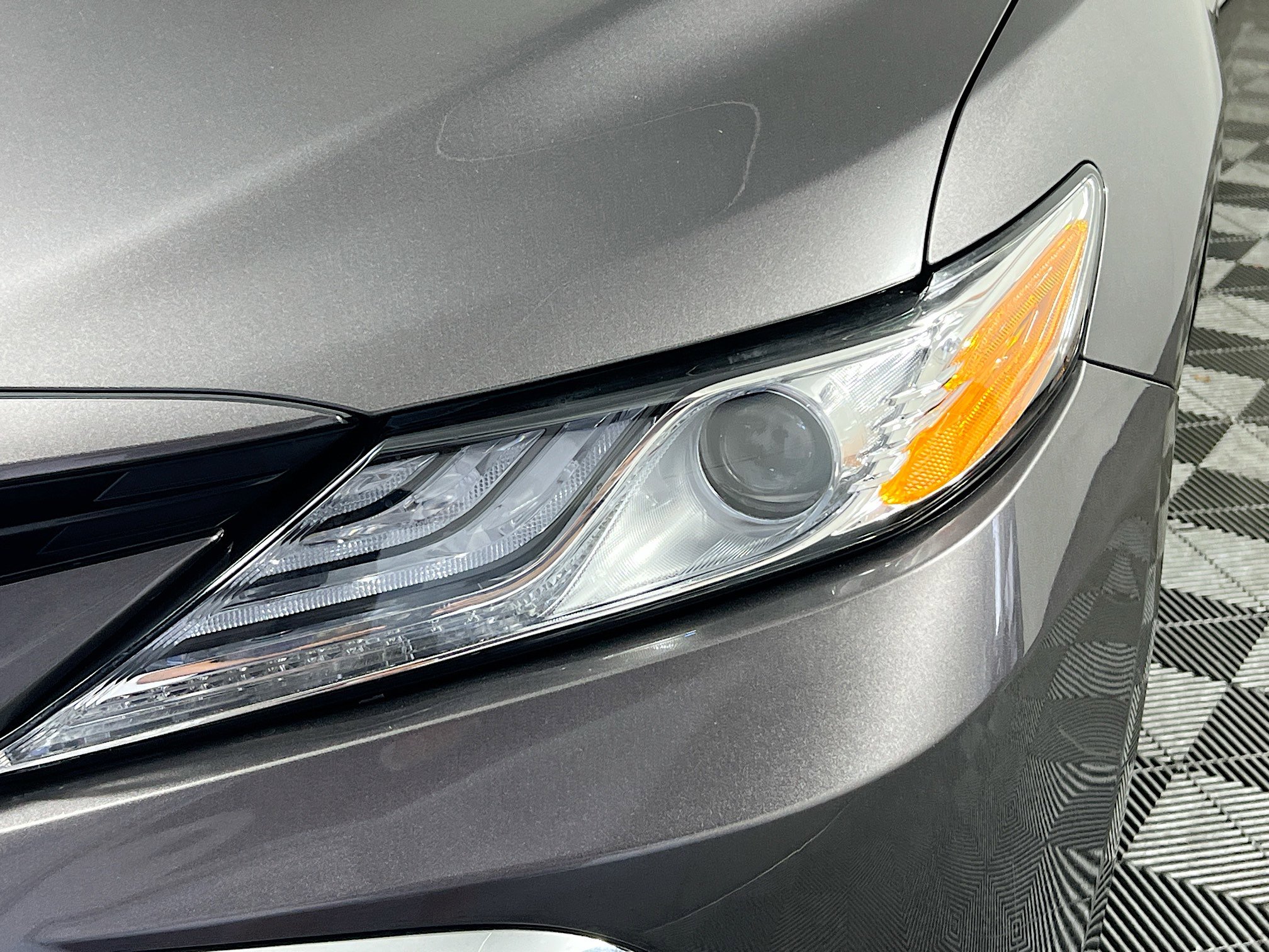 Used 2024 Toyota Camry XLE FWD image 11