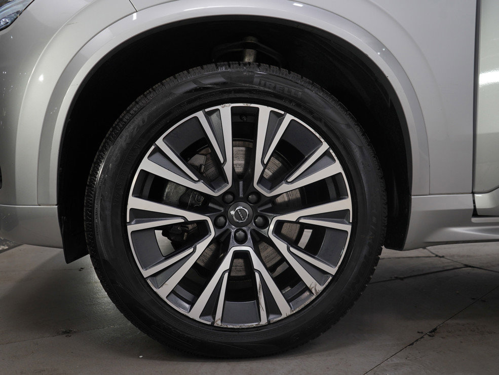 Used 2022 Volvo XC90 T6 Momentum w/ Climate Package image 39