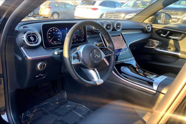 Used 2025 Mercedes-Benz C 300 4MATIC Sedan image 14