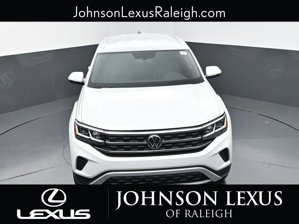 Used 2023 Volkswagen Atlas Cross Sport SE image 24