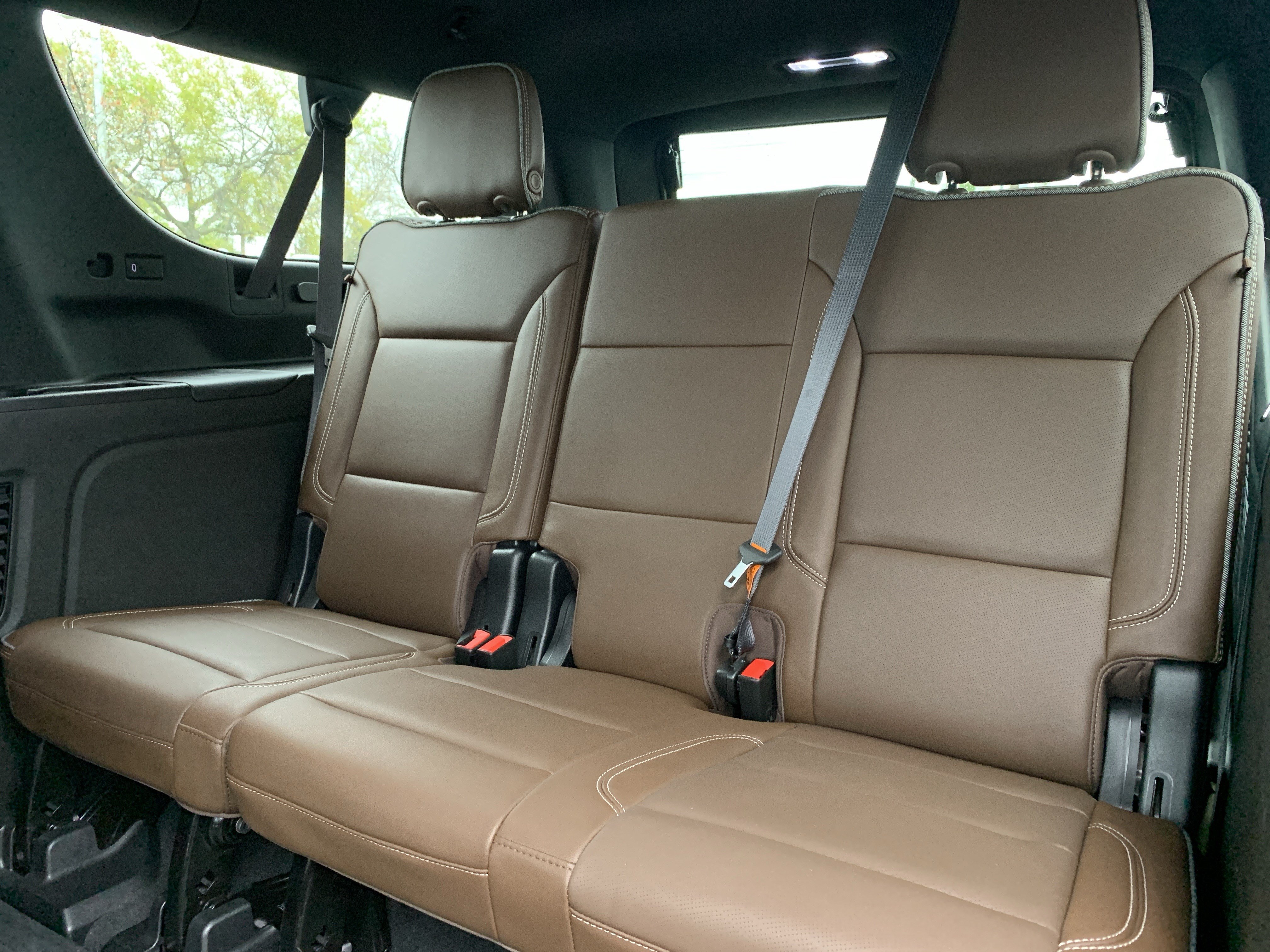 Used 2021 Chevrolet Suburban High Country AWD/4WD image 30
