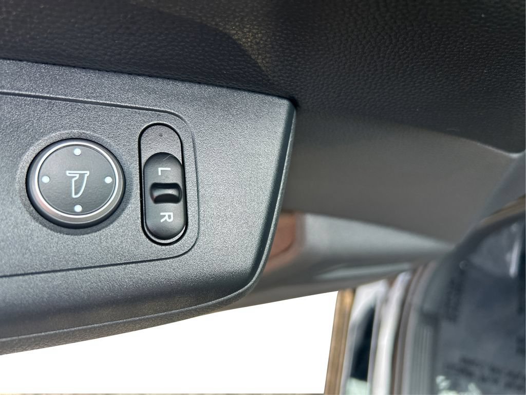 Used 2023 Honda CR-V Sport Touring image 47