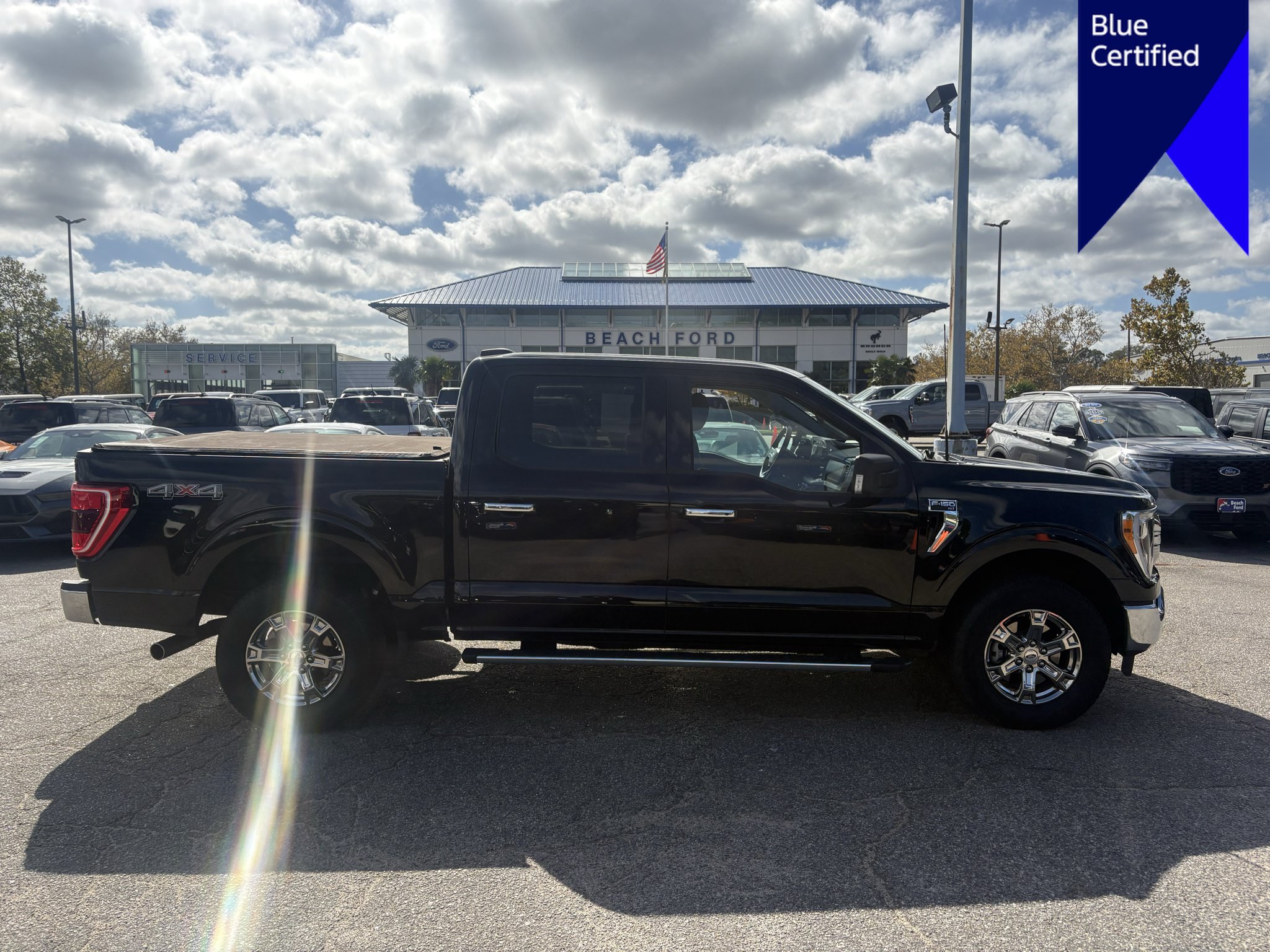 Used 2023 Ford F150 XLT w/ Equipment Group 302A High AWD/4WD image 4