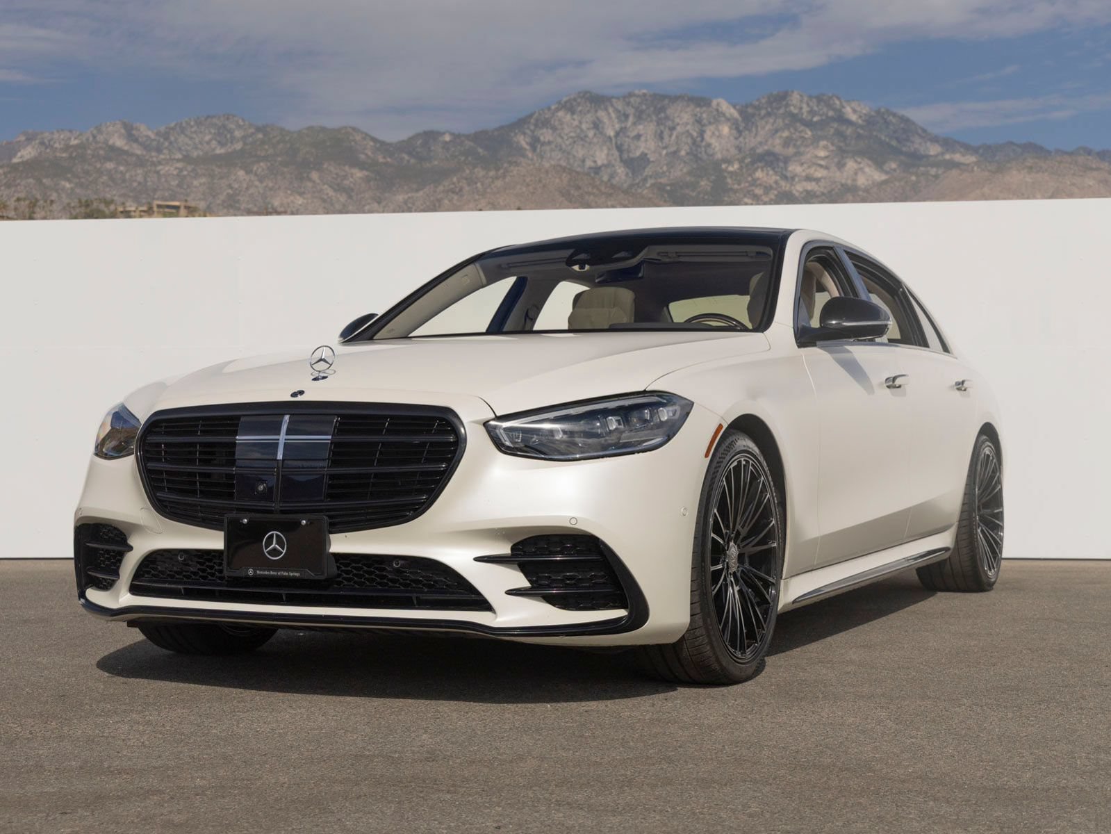 Used 2021 Mercedes-Benz S 580 4MATIC Sedan image 1